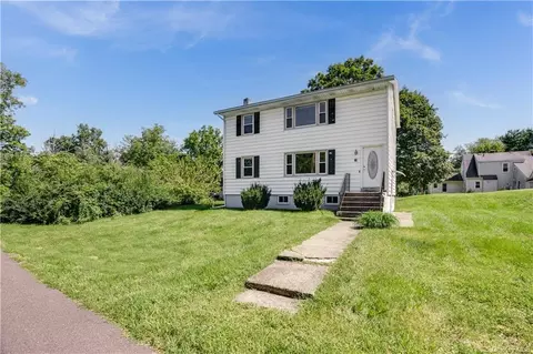 15 Violet Pl, Rhinebeck, NY 12572