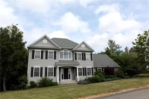 115 Roosevelt Dr, Beekman, NY 12570