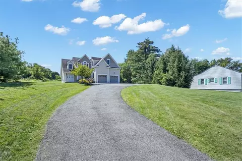 842 Freedom Plains Rd, La Grange, NY 12603