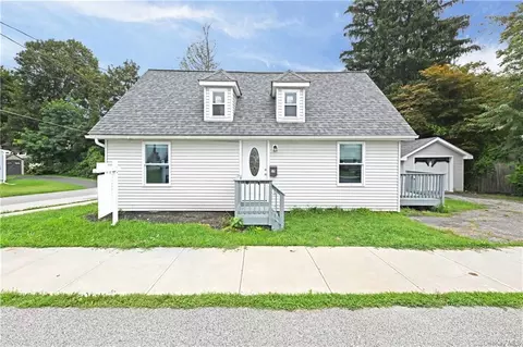 35 Bruce St, Port Jervis, NY 12771