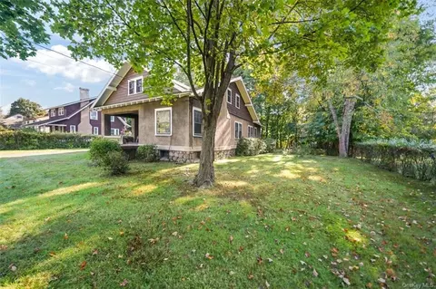 127 Wayne Ave, Ramapo, NY 10901