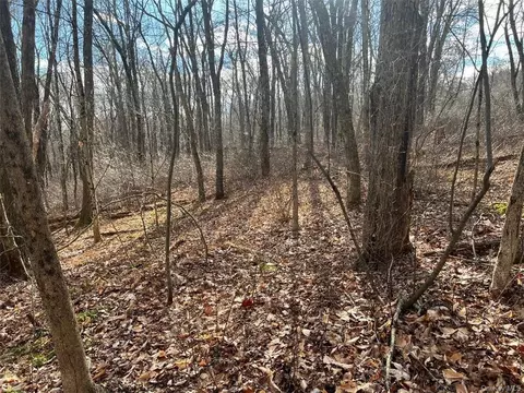 Highview, Dover, NY 12522