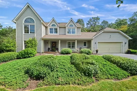 67 Belcher Rd, Warwick, NY 10990