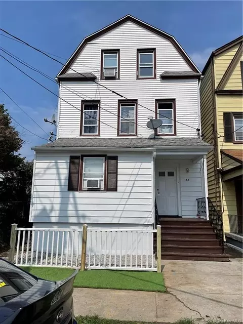 33 Grove Ave, New Rochelle, NY 10801