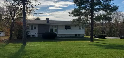 280 Carter Ave, Newburgh, NY 12550