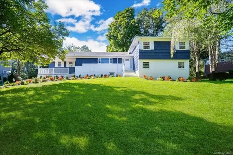 15 Dorchester Dr, Rye, NY 10573