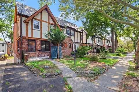 1914 Tenbroeck Ave, Bronx, NY 10461