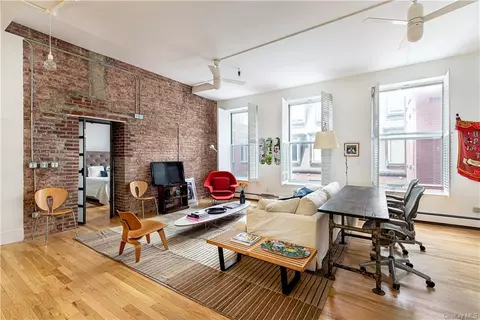 95 Greene St #4A, New York, NY 10012