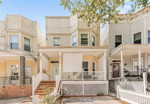 110 E 236th St, Bronx, NY 10470