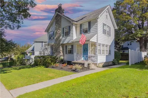 275 Pennsylvania Ave, Yonkers, NY 10707