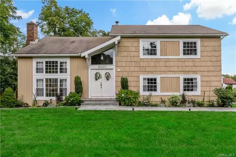 2208 Crompond Rd, Yorktown, NY 10598