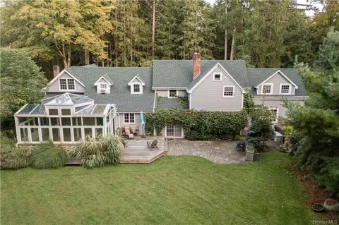 4 Copeland Dr, Ramapo, NY 10901