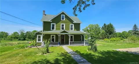 444 Gables Rd, Tusten, NY 12764
