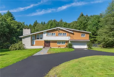 25 Gibber Rd, Thompson, NY 12751