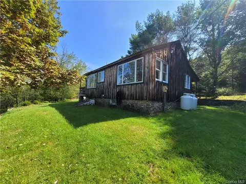 299 Rose Rd, Woodbourne, NY 12788