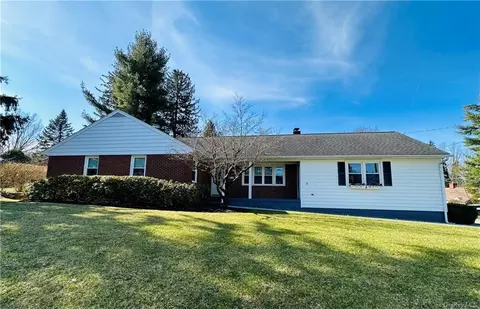 2 Stillman Ave, Cornwall On Hudson, NY 12520