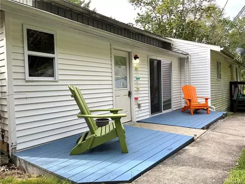 305 Little Ireland Rd #11, Rockland, NY 12758