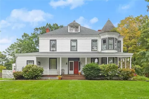 3604 Lexington Ave, Yorktown, NY 10547