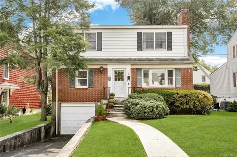 68 Waverly Ave, Eastchester, NY 10709