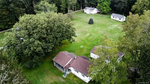 6184 Nys Route 97, Tusten, NY 12764