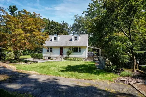 35-37 Augusta Pl, Tuxedo, NY 10987