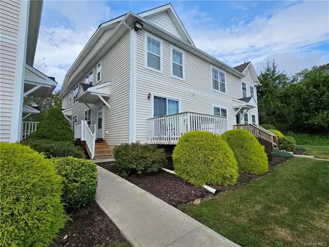 57 Lexington Way, Middletown, NY 10940