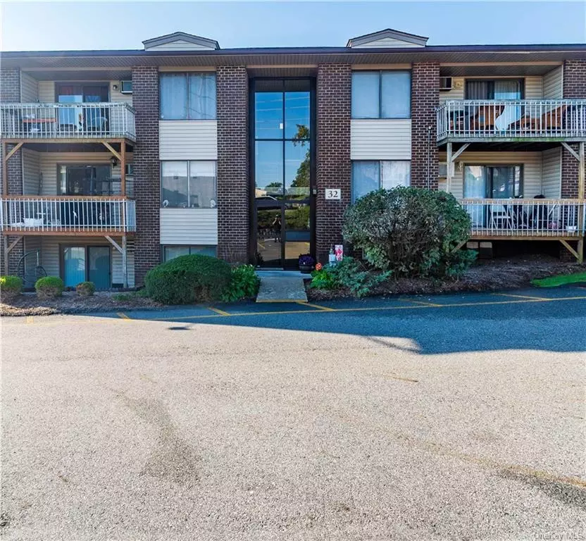 324 Country Club Ln, Pomona, NY 10970 27 Photos Movoto