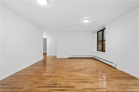 42 W 138th St #66, New York, NY 10037