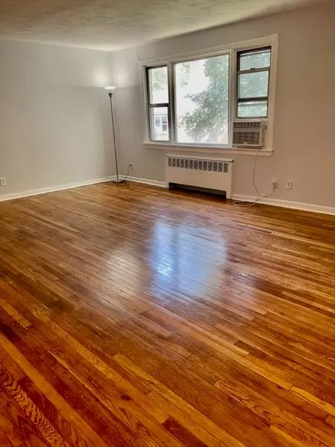 205 W Post Rd #2F, White Plains, NY 10606