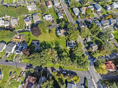 175 Winthrop Ave, Greenburgh, NY 10523