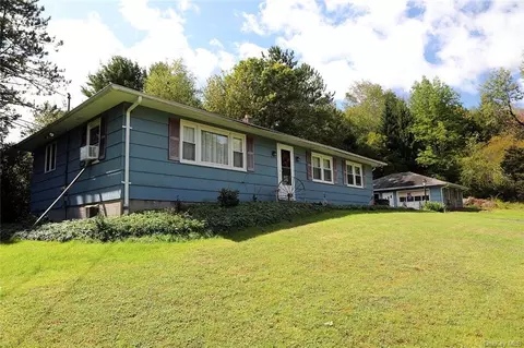 396 Hemmer Rd, Callicoon, NY 12758