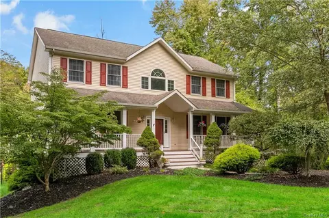 250 Seminary Hill Rd, Carmel, NY 10512