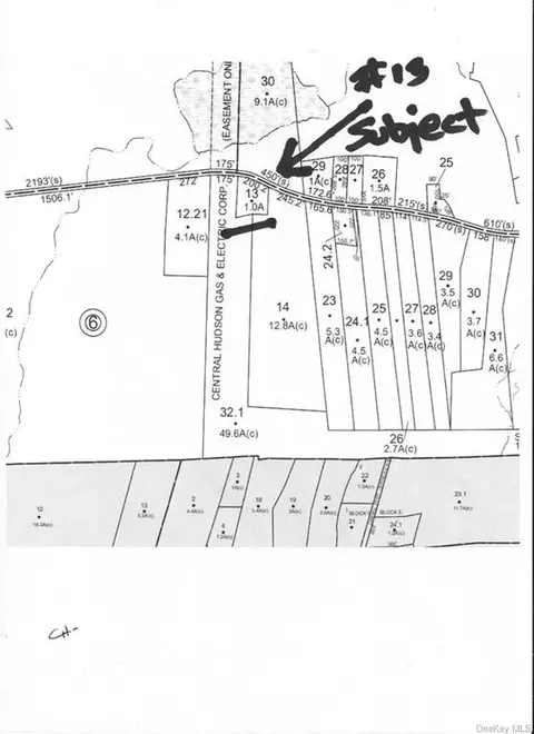 949 South St, Plattekill, NY 12528
