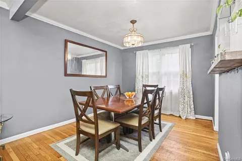 5 Midway Rd, Greenburgh, NY 10607