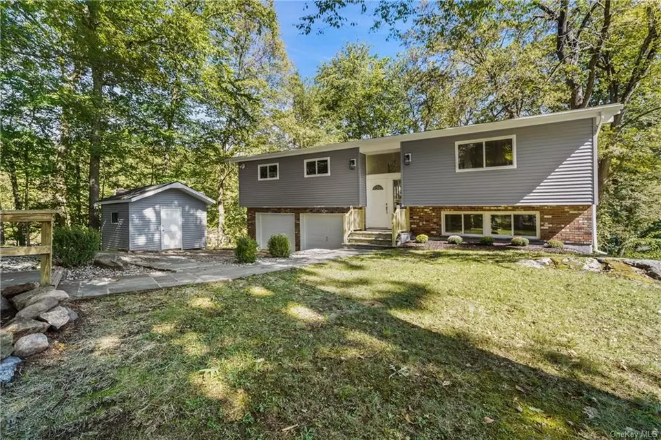 600 Wood Rd, Mahopac, NY 10541 34 Photos Movoto