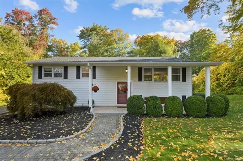 248 Shear Hill Rd, Mahopac, NY 10541