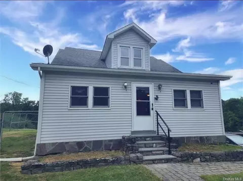 913 State Route 32, Newburgh, NY 12589