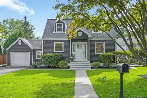 29 Ronny Cir, Greenburgh, NY 10706
