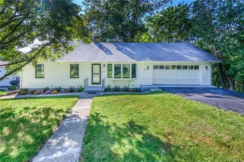 253 Lafayette Ave, Cortlandt, NY 10567