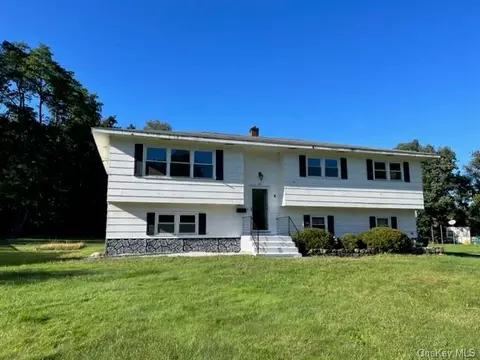 28 Apple Ln, Deerpark, NY 12785