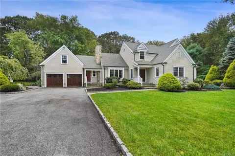 16 Shad Rd W, Pound Ridge, NY 10576