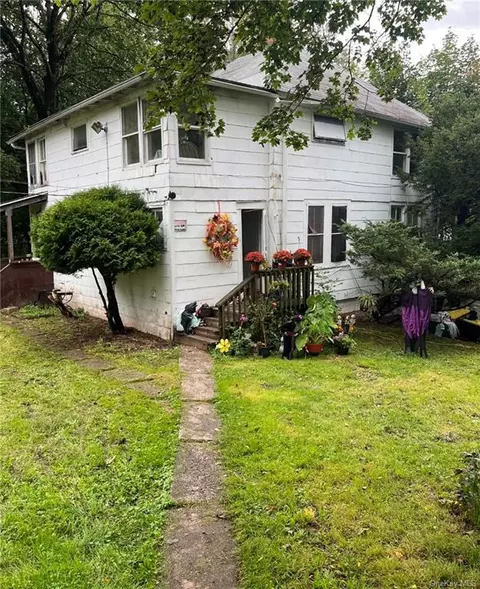 114 Carrier St, Liberty, NY 12754