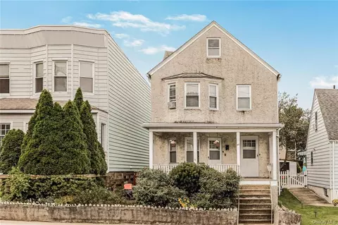 40 Parsons St, Yonkers, NY 10701