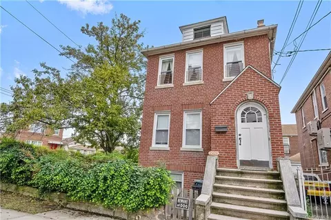 2928 Coddington Ave, Bronx, NY 10461