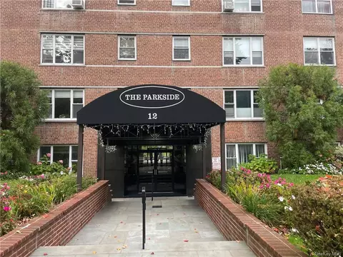 12 Westchester Ave #5B, White Plains, NY 10601