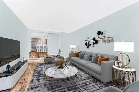 2160 Bronx Park E #2C, Bronx, NY 10462