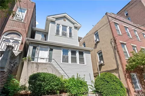 3283 Perry Ave, Bronx, NY 10467
