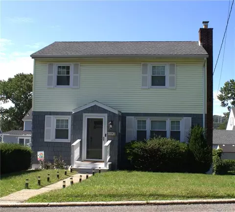17 S Sears Ave, Greenburgh, NY 10523