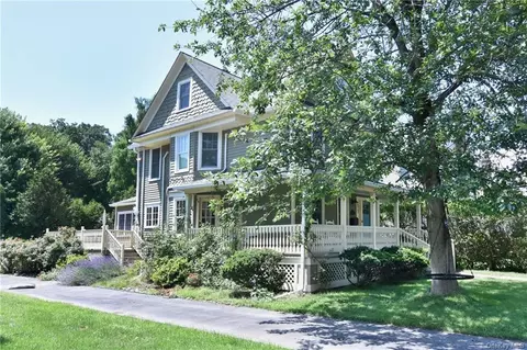 67 Rosedale Ave, Greenburgh, NY 10706