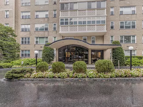1200 Midland Ave #11E, Yonkers, NY 10708